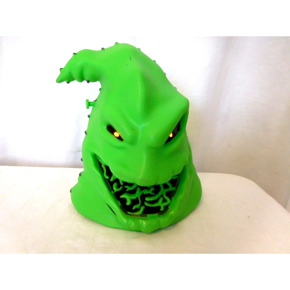 Disney Parks 2019 Nightmare NBC Light Up Green Oogie Boogie Popcorn Bucket Works